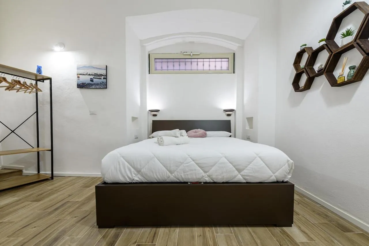 Apartment Il Cuore Di Napoli. Little Sweet Home.