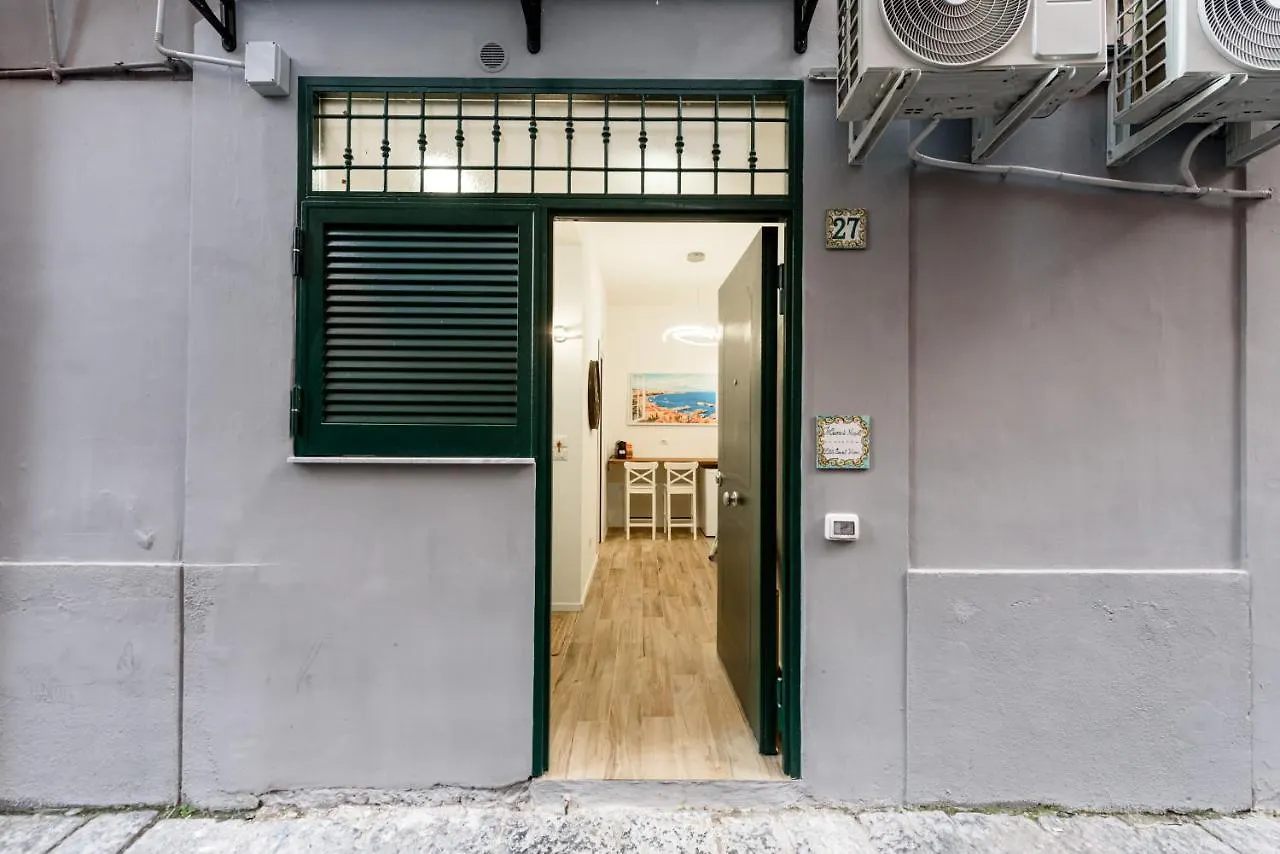 Apartment Il Cuore Di Napoli. Little Sweet Home.